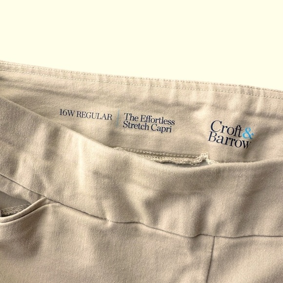 Croft & Barrow Effortless Stretch Capri Cropped Pants, 16W - Picture 4 of 9